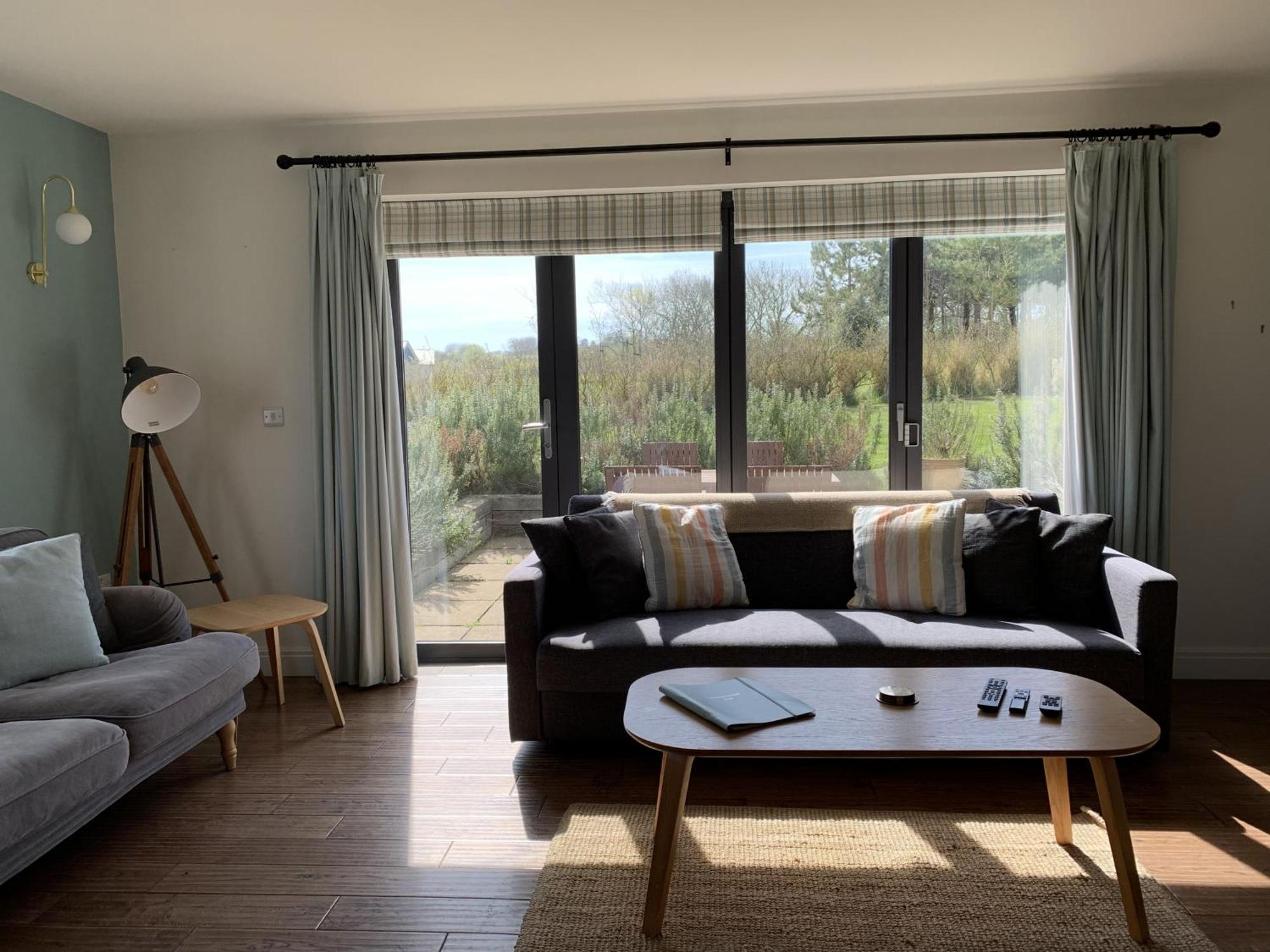 Caramel Cottage At The Bay Filey, Sleeps 6, 2 Dogs Welcome For Free Too Exterior photo